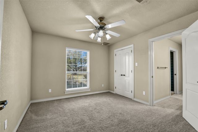 136 Arapahoe Ridge, Weatherford, TX 76087