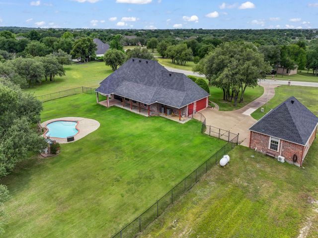 136 Arapahoe Ridge, Weatherford, TX 76087