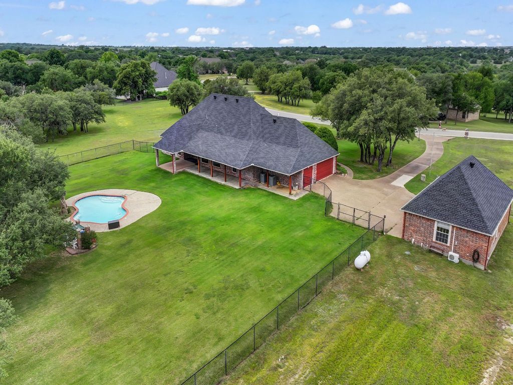 136 Arapahoe Ridge, Weatherford, TX 76087 — photo 3
