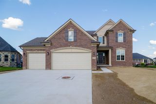 55649 Faldo Drive, Macomb Twp, MI 48042