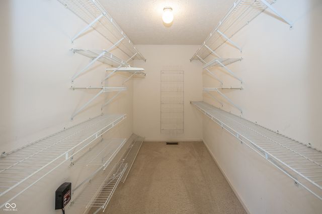 11179 Avery Row, Fishers, IN 46038