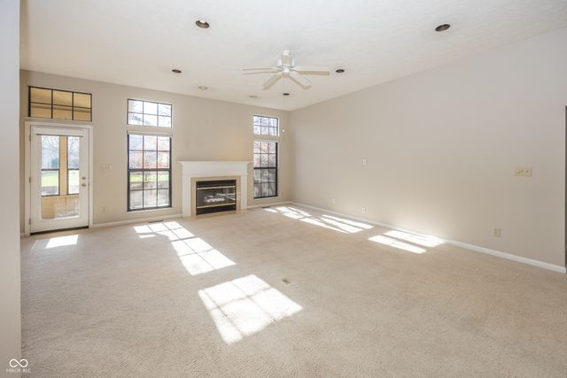 11179 Avery Row, Fishers, IN 46038