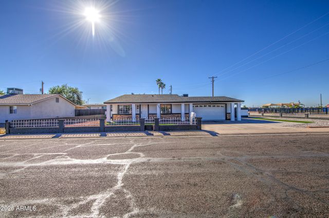 3342 N 80TH Avenue, Phoenix, AZ 85033