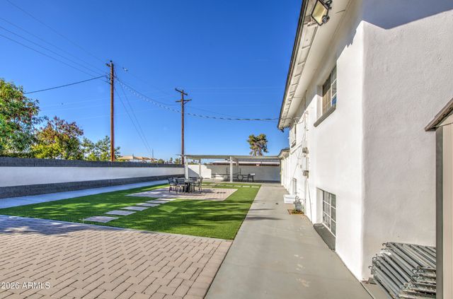 3342 N 80TH Avenue, Phoenix, AZ 85033