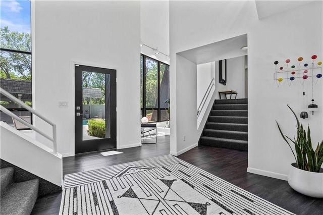 20413 Crickett Lane, Lenexa, KS 66220