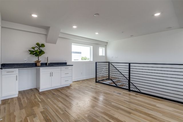 4701 San Jacinto Street 103, Dallas, TX 75204