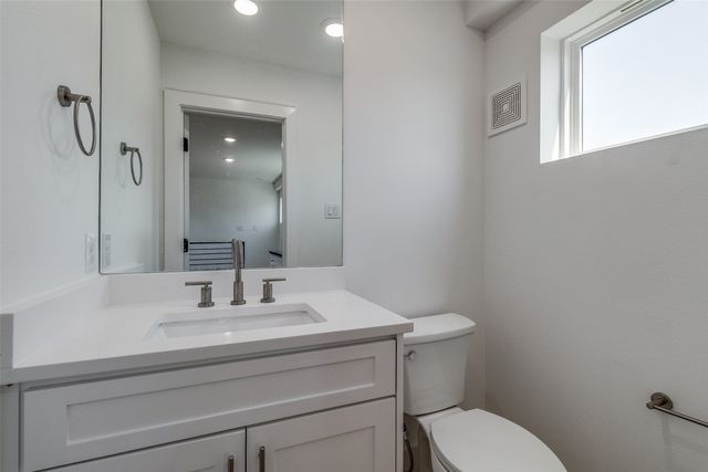 4701 San Jacinto Street 103, Dallas, TX 75204