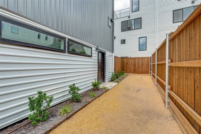 4701 San Jacinto Street 103, Dallas, TX 75204