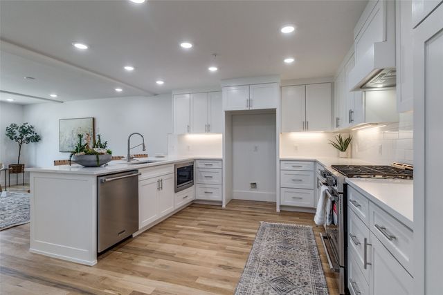 4701 San Jacinto Street 103, Dallas, TX 75204