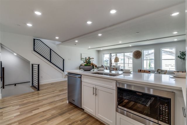 4701 San Jacinto Street 103, Dallas, TX 75204