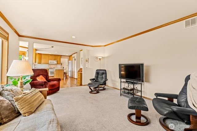 21807 87th Place W, Edmonds, WA 98026