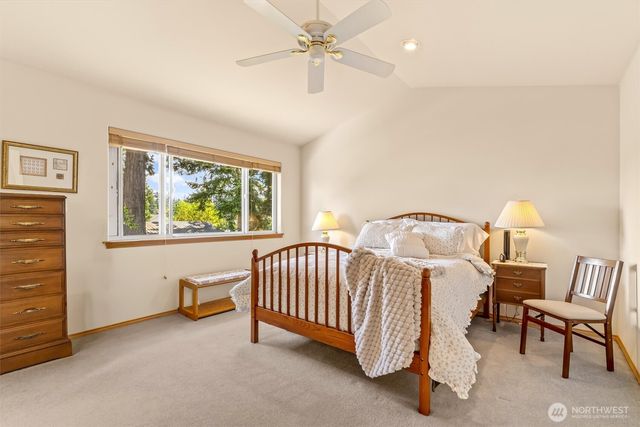 21807 87th Place W, Edmonds, WA 98026