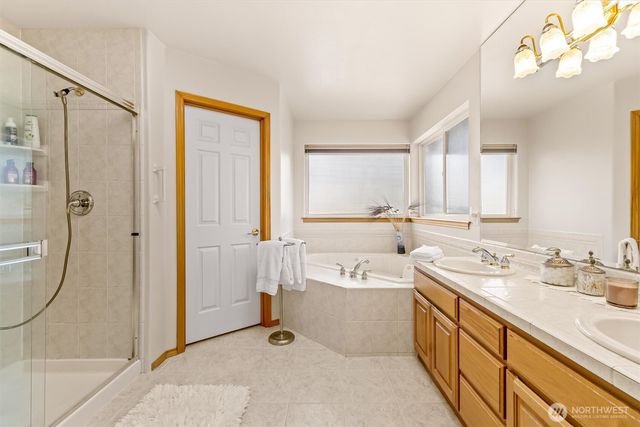 21807 87th Place W, Edmonds, WA 98026