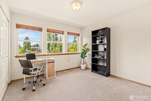 21807 87th Place W, Edmonds, WA 98026