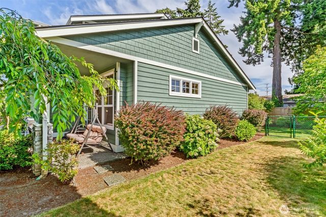 21807 87th Place W, Edmonds, WA 98026