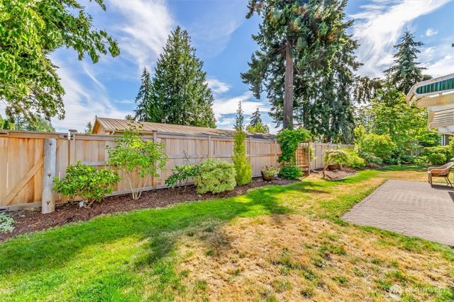 21807 87th Place W, Edmonds, WA 98026
