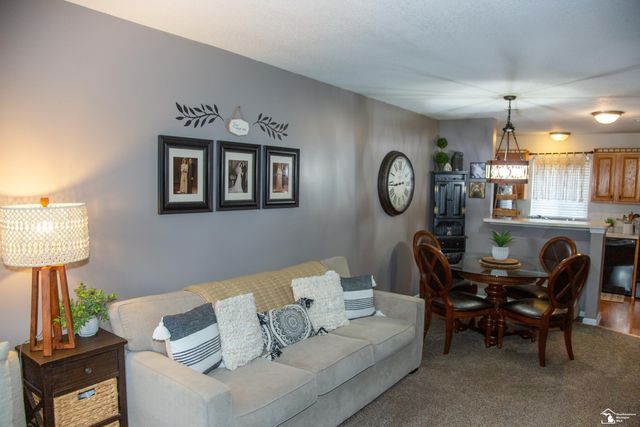 23462 Wagar Court, Brownstown Twp, MI 48183