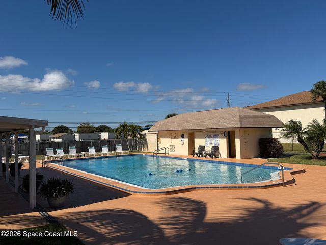 1047 Small Court 38, Indian Harbour Beach, FL 32937
