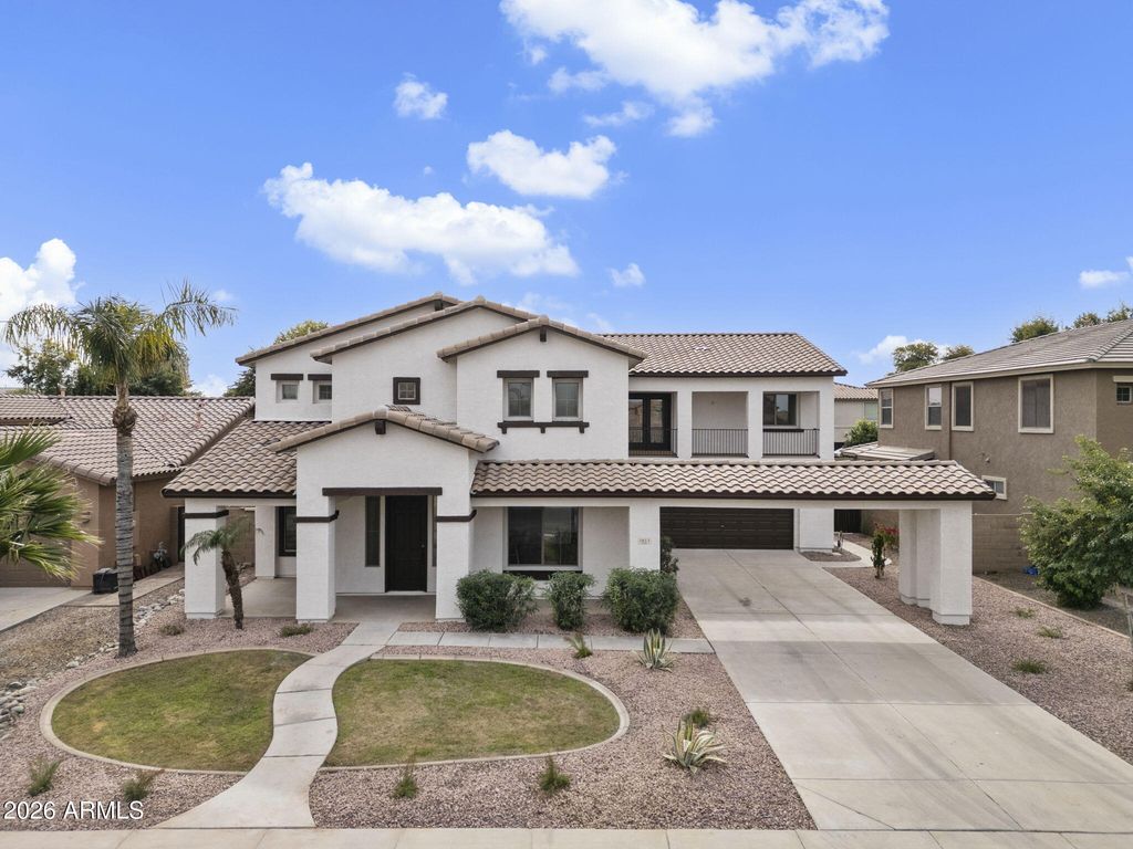 Image 1 of property listing at 2613 E ZION Way, Chandler, AZ 85249