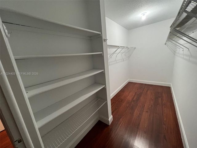 10415 N Kendall Drive B113, Miami, FL 33176