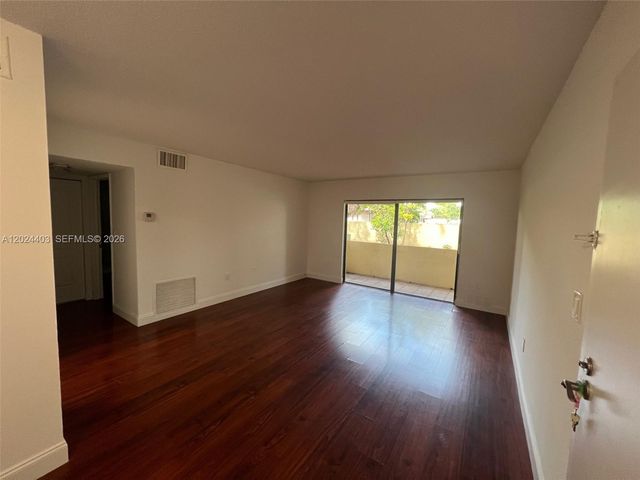 10415 N Kendall Drive B113, Miami, FL 33176