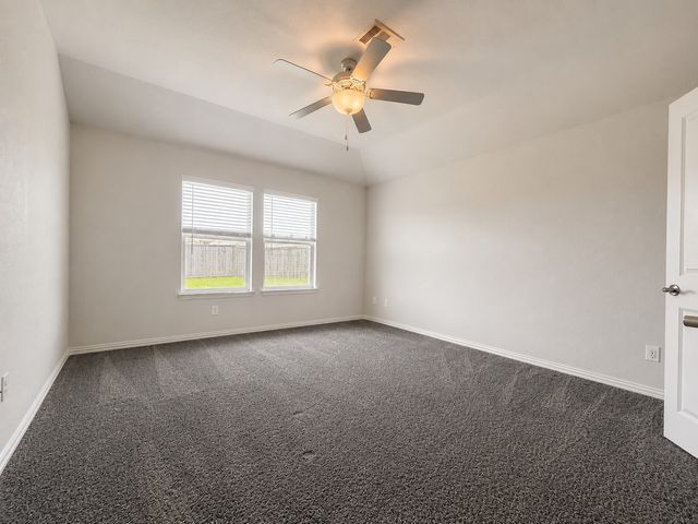 1704 Gold Mine Trail, Aubrey, TX 76227