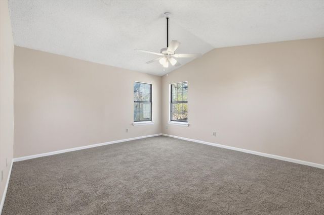 610 Squaw Creek Court, Arlington, TX 76018