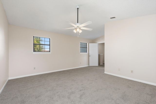 610 Squaw Creek Court, Arlington, TX 76018