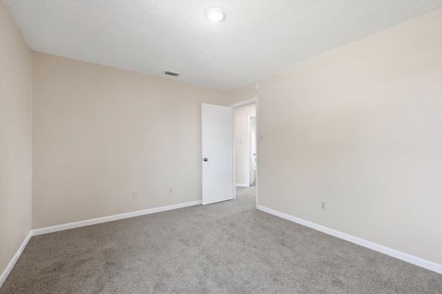 610 Squaw Creek Court, Arlington, TX 76018