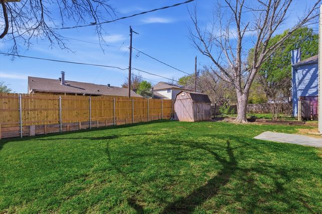 610 Squaw Creek Court, Arlington, TX 76018