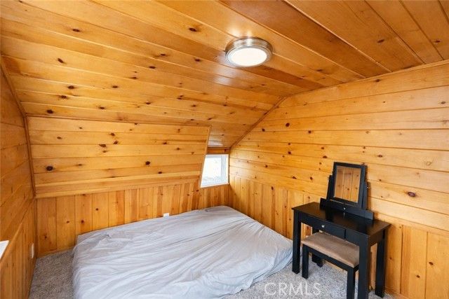 23622 Scenic Drive, Crestline, CA 92325