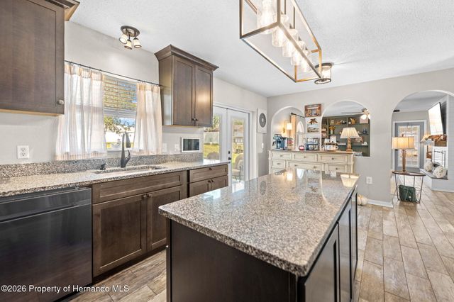 12299 Lark Sparrow Road, Weeki Wachee, FL 34614