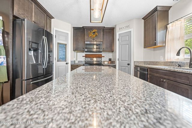 12299 Lark Sparrow Road, Weeki Wachee, FL 34614