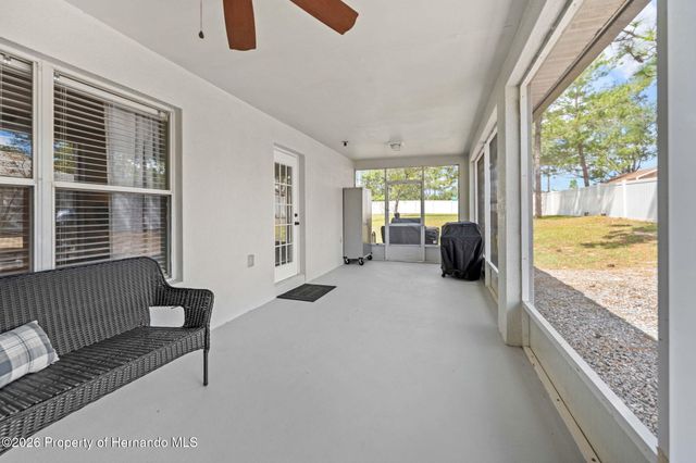 12299 Lark Sparrow Road, Weeki Wachee, FL 34614