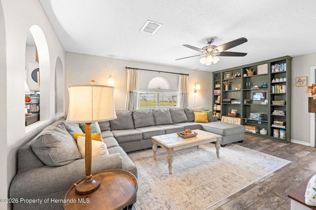 12299 Lark Sparrow Road, Weeki Wachee, FL 34614