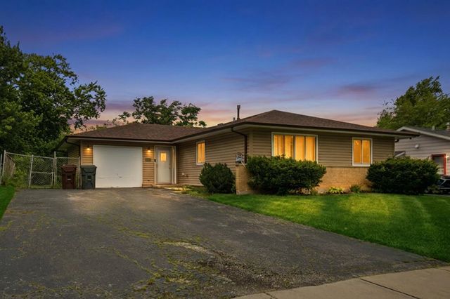 17790 HARVARD Lane, Country Club Hills, IL 60478