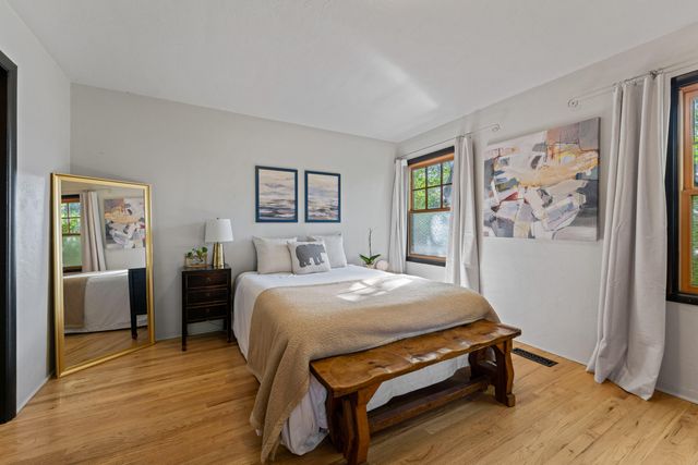 1201 E Park Street, Grants Pass, OR 97527