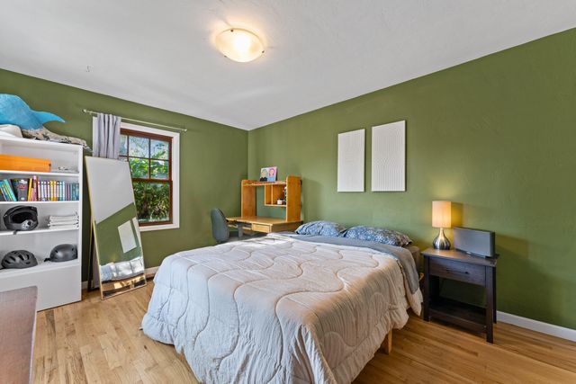 1201 E Park Street, Grants Pass, OR 97527