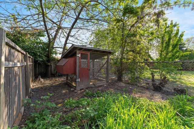 1201 E Park Street, Grants Pass, OR 97527