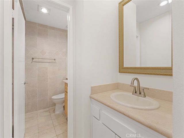 721 Esplanade 403, Redondo Beach, CA 90277