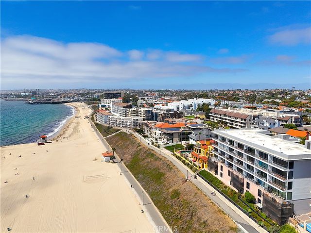721 Esplanade 403, Redondo Beach, CA 90277