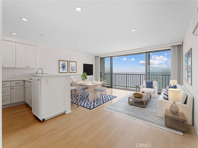 721 Esplanade 403, Redondo Beach, CA 90277