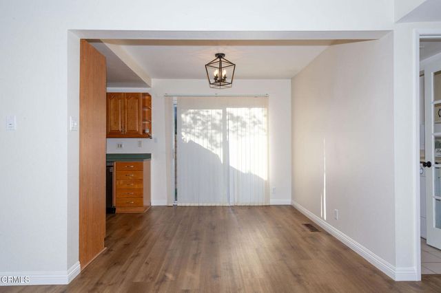 741 Warwick Avenue, Thousand Oaks, CA 91360