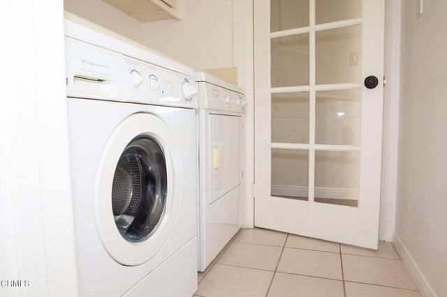 741 Warwick Avenue, Thousand Oaks, CA 91360