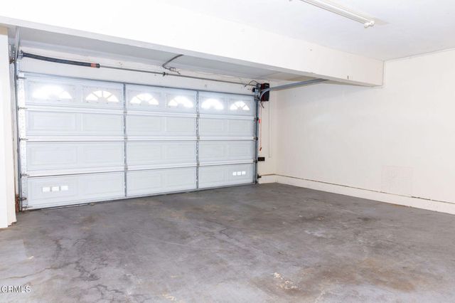 741 Warwick Avenue, Thousand Oaks, CA 91360