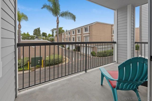 8643 Via Mallorca D, La Jolla, CA 92037