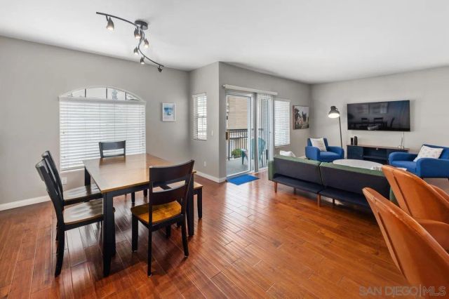 8643 Via Mallorca D, La Jolla, CA 92037