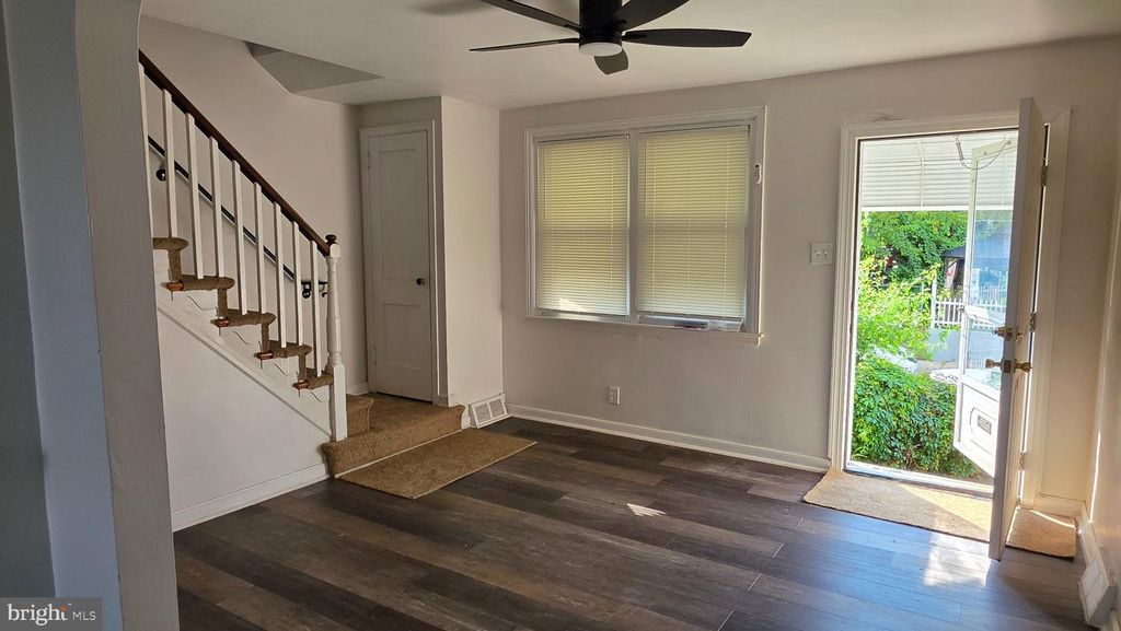 4615 WEYMOUTH, PHILADELPHIA, PA 19120 — photo 5