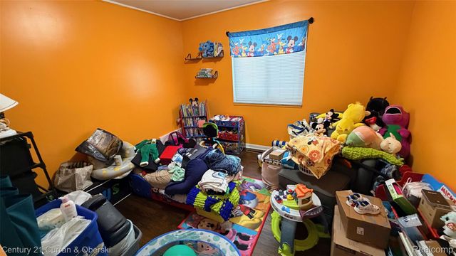 23175 Gladhill Lane, St. Clair Shores, MI 48080