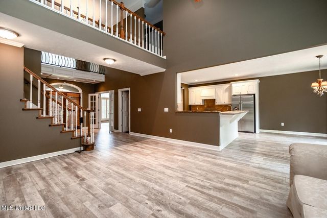 628 Kinsington Court, Ridgeland, MS 39157